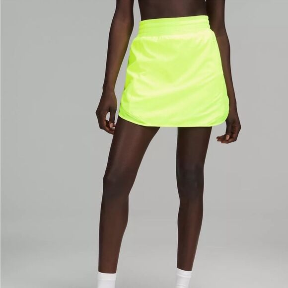 Lululemon Hotty Hot High-Rise Skirt *Long Highlight Yellow - Picture 2 of 9